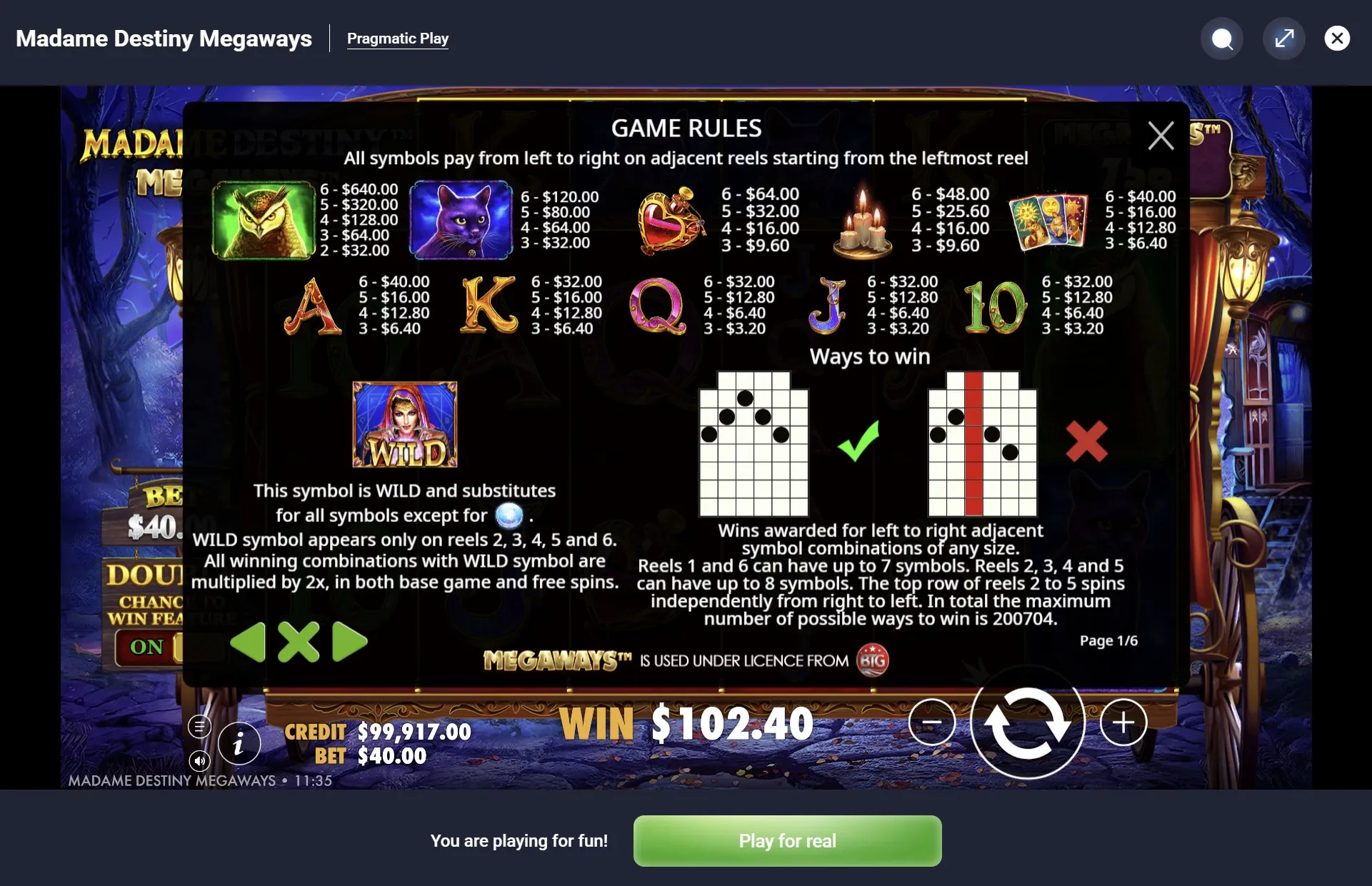 Mobile social gaming with readable controls on a small screen